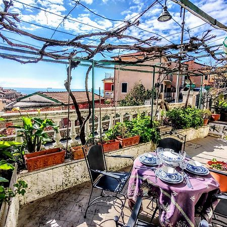 Apartamento -La Terrazza Nel Vigneto- Golfo Dei Poeti Tellaro Exterior foto